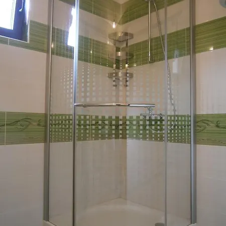 Rose Butterfly Hostal