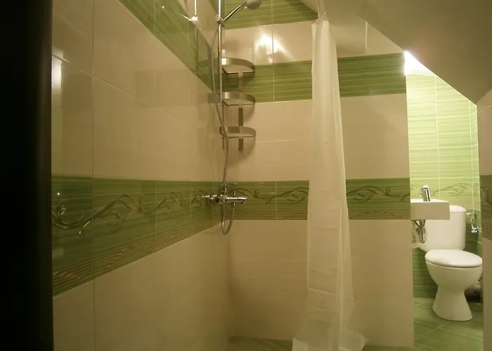 Ostello Rose Butterfly