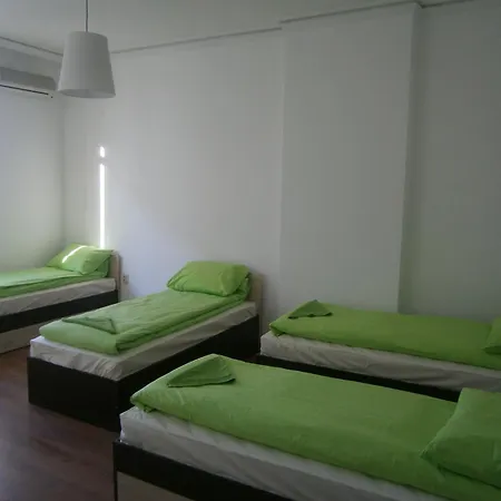 Rose Butterfly * סופיה