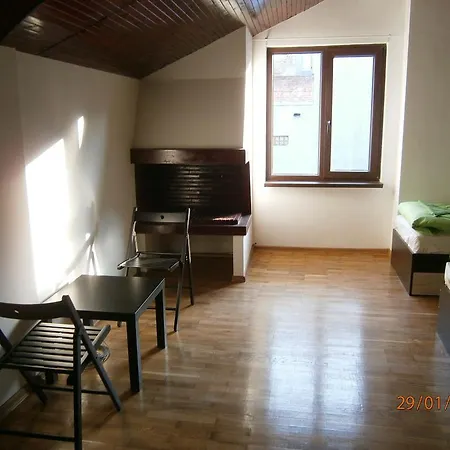 Rose Butterfly Sofya