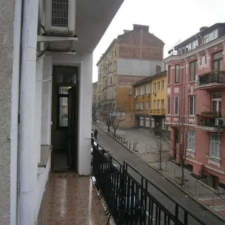 Rose Butterfly Vandrerhjem *