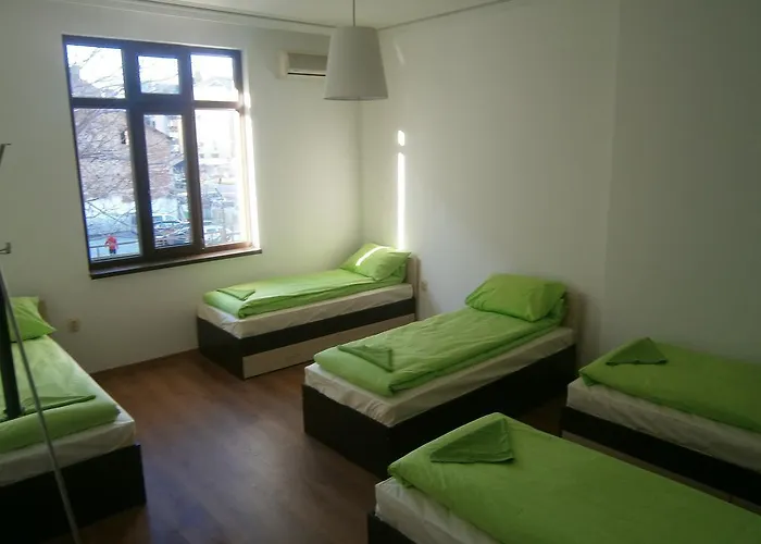 Rose Butterfly Hostel Σόφια