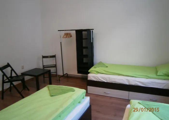 Rose Butterfly Hostel *