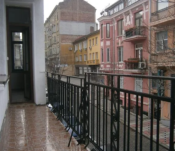 Hostel Rose Butterfly