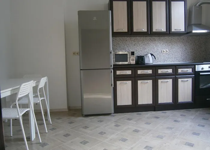 Rose Butterfly Sofie